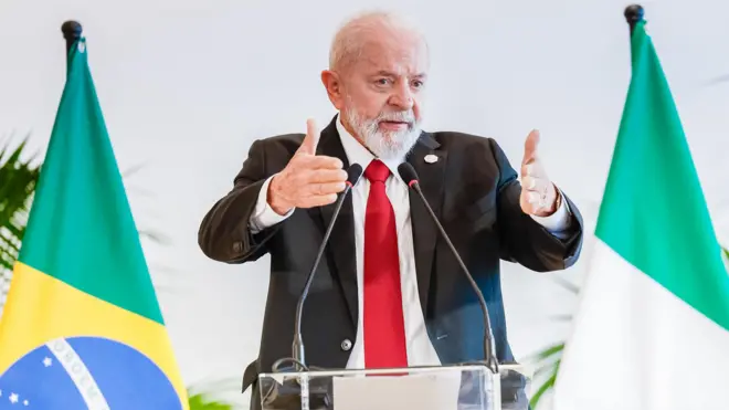 Lula durante entrevista