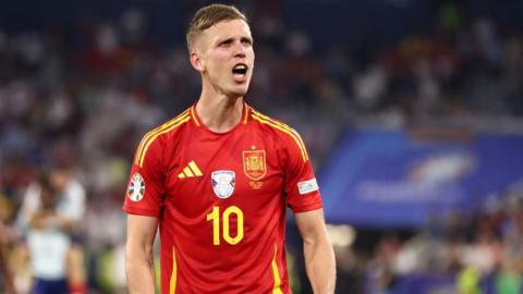 Dani Olmo celebrates