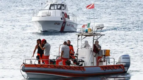 Rescue vessels off the coast of Sicily