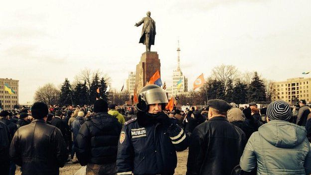 A pro-government protest in the city of Kharkiv