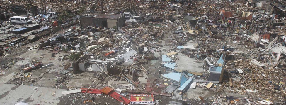 Thousands of homes are destroyed in Tacloban