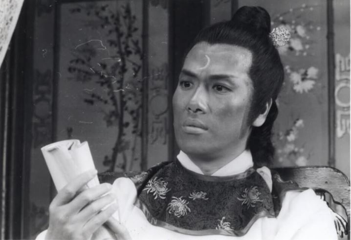 劉江正式參演的第一套TVB劇為1982年首播的《神女有心》，此前曾在《福星高照》（圖）中飾演「包拯」。