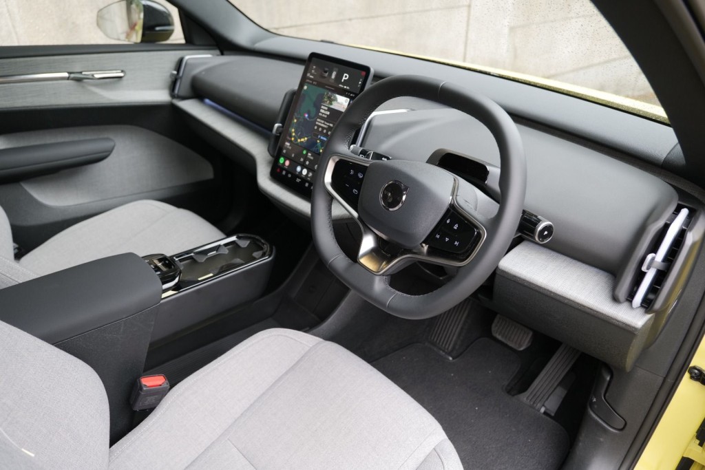 Volvo今年打頭陣到港是全新EX30電動小型SUV。