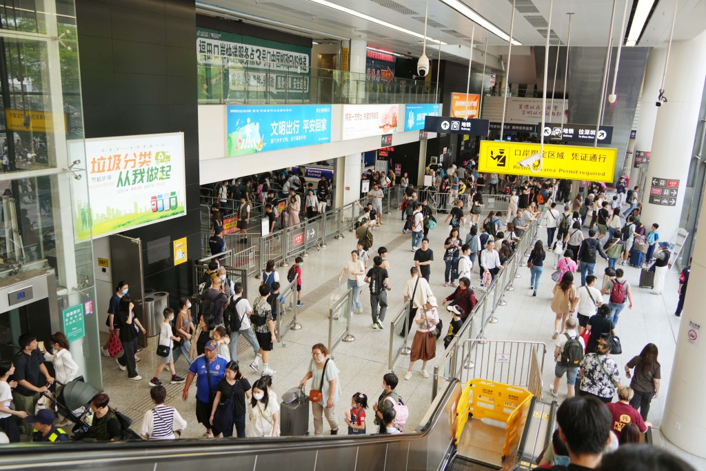 一名跨境港媽於小紅書分享近一年時間跨境的生活