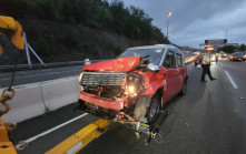 北大嶼山公路4車相撞 3人受傷送院