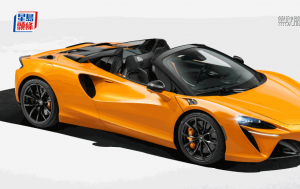 開頂新版McLaren Artura Spider混能超跑 第二季抵港│電動硬摺頂11秒開啟 馬力增至700ps 意向價HK$4.2M起