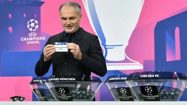 Imagen del polémico sorteo de la Champions League.