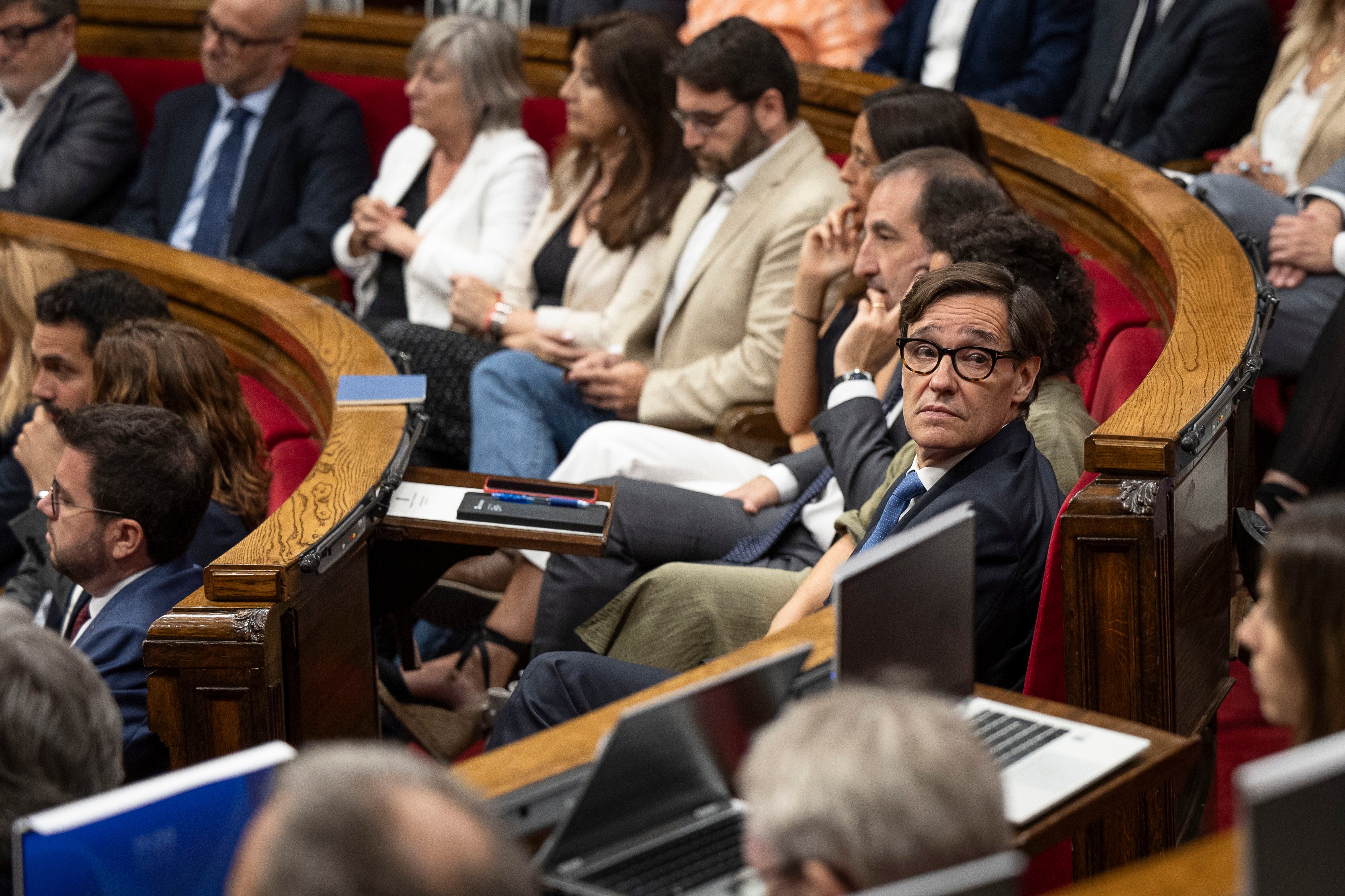 Cataluña inicia la cuenta atrás electoral con una negociación endiablada entre PSC y ERC