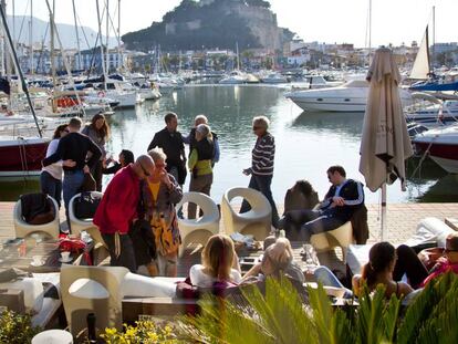 Spanish tourists at a bar in Denia.