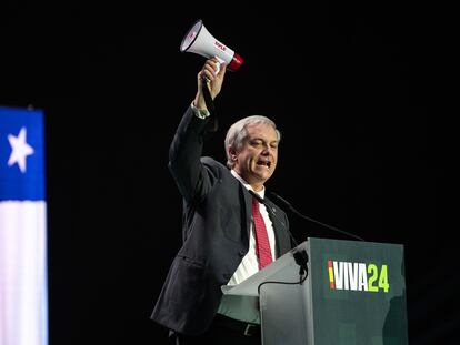 José Antonio Kast habla en un evento en Madrid, en mayo de 2024.