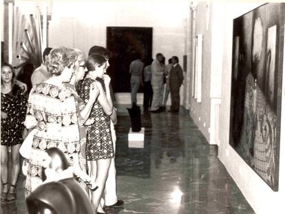 Inauguración de la segunda sede del Museo de Arte Contemporáneo de Sevilla en la Cilla del Cabildo en julio de 1972.