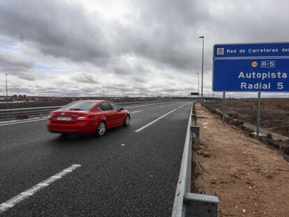 Autopista radial R-5, en Madrid.