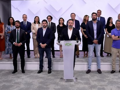 Abascal, este jueves en Madrid con los líderes autonómicos de su partido y los miembros de la dirección.