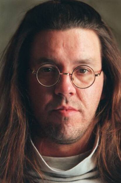 David Foster Wallace fotografiado en 1999, nueve años antes de su muerte.