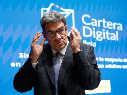 El ministro para la Transformación Digital y de la Función Pública, José Luis Escrivá, este lunes durante la presentación de los avances en la herramienta para verificar eficazmente la edad de quienes quieran acceder a contenido adulto en internet con el fin de proteger a los menores.