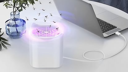 Artículo de EL PAÍS Escaparate donde se describe las ventajas de uso de esta trampa eléctrica para mosquitos doméstica.