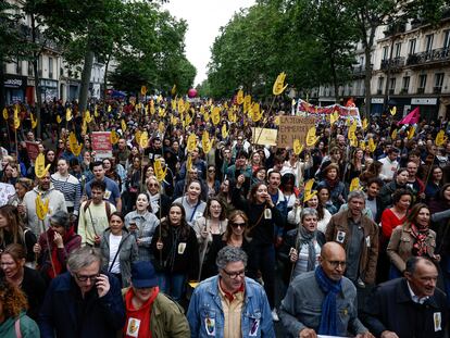 Manifestación contra el Reagrupamiento Nacional de Marine Le Pen, este sábado en París.