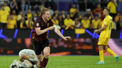 Kevin de Bruyne celebra su gol ante Rumania en la fase de grupos de la Eurocopa.