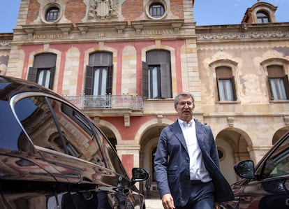 El líder del PP, Alberto Núñez Feijóo, este lunes en el Parlamento catalán.