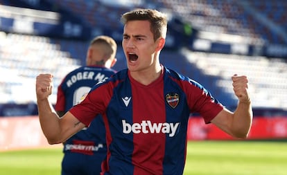 El jugador del Levante UD Jorge de Frutos en un partido de esta temporada.