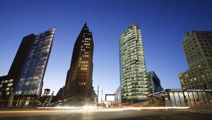 Skyline de Potsdamer Platz en Berlín (Alemania).