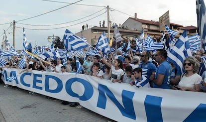 Manifestación contra el uso del nombre Macedonia por Skopje, el pasado miércoles en la ciudad griega de Pella.