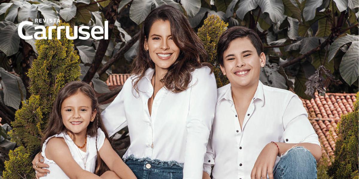 Sharick León y sus hijos, portada de la revista Carrusel