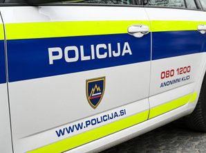 Nesreča pri Vrtojbi: umrla 40-letnik in komaj 12-letni deček