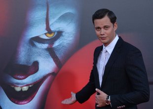 Bill Skarsgård bo ponovno stopil v čevlje strašnega klovna