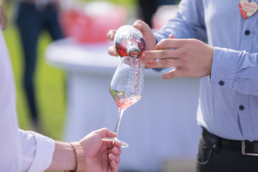 Na dogodku boste lahko degustirali roséje iz 12-ih vinskih kleti.