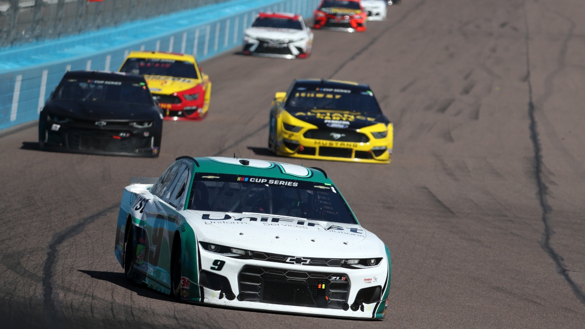 3 Betting Tips for Properly Evaluating NASCAR Practice article feature image