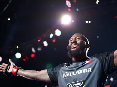 Cédric Doumbè après sa victoire au Bellator Paris, 17 mai 2024