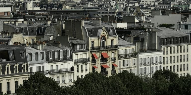 Des immeubles haussmanniens dans le 7e arrondissement de Paris