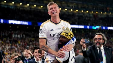 Toni Kroos porté en héros par Antonio Rudiger après Real Madrid-Dortmund, le 1er juin 2024