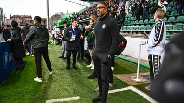 Habib Beye, entraîneur du Red Star, le 19 avril 2024