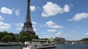 Défilé de bateaux sur la Seine, le 17 juillet 2023, pour tester "manoeuvres", "distances", "durée" et "captation vidéo" de la future cérémonie des JO de Paris en 2024