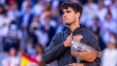 Carlos Alcaraz après son sacre à Roland-Garros, le 9 juin 2024