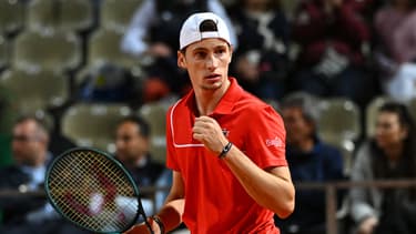 Le joueur de tennis Ugo Humbert célèbre un succès face à Lorenzo Sonego, le 11 avril 2024