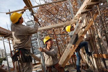 Construcción sigue con números por el piso  (Fuente: Carolina Camps)