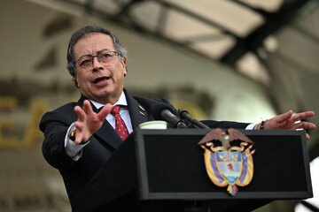 Petro cuestionó a Panamá por el cierre de tres cruces en el Darién (Fuente: AFP)