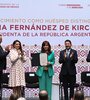 La expresidenta fue distinguida en el Palacio del Ayuntamiento.