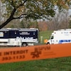 Un déploiement policier dans un parc.