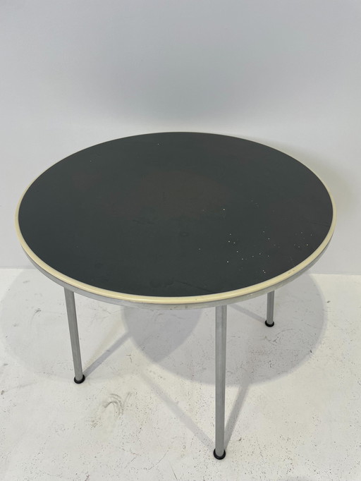 Gispen table