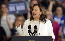 Kamala Harris alerte sur une arrivée au pouvoir du « dictateur » Trump