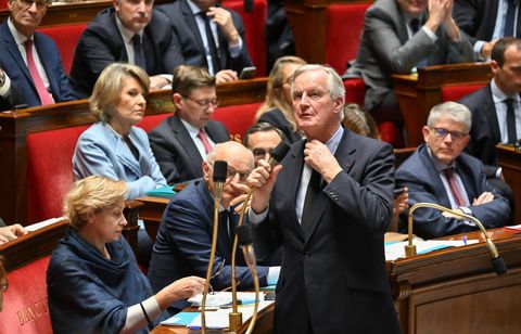 Censure en vue pour Barnier, crise en Corée du Sud et procès Pogba