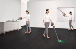 Dyson frappe fort avec son aspirateur V15 Detect à prix cassé