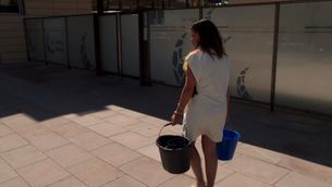 Un abocament d'aigües grises deixa 500 cases sense subministrament a Vilanova i la Geltrú