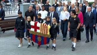 Imatge de:Els clubs catalans participen en les ofrenes per la Diada