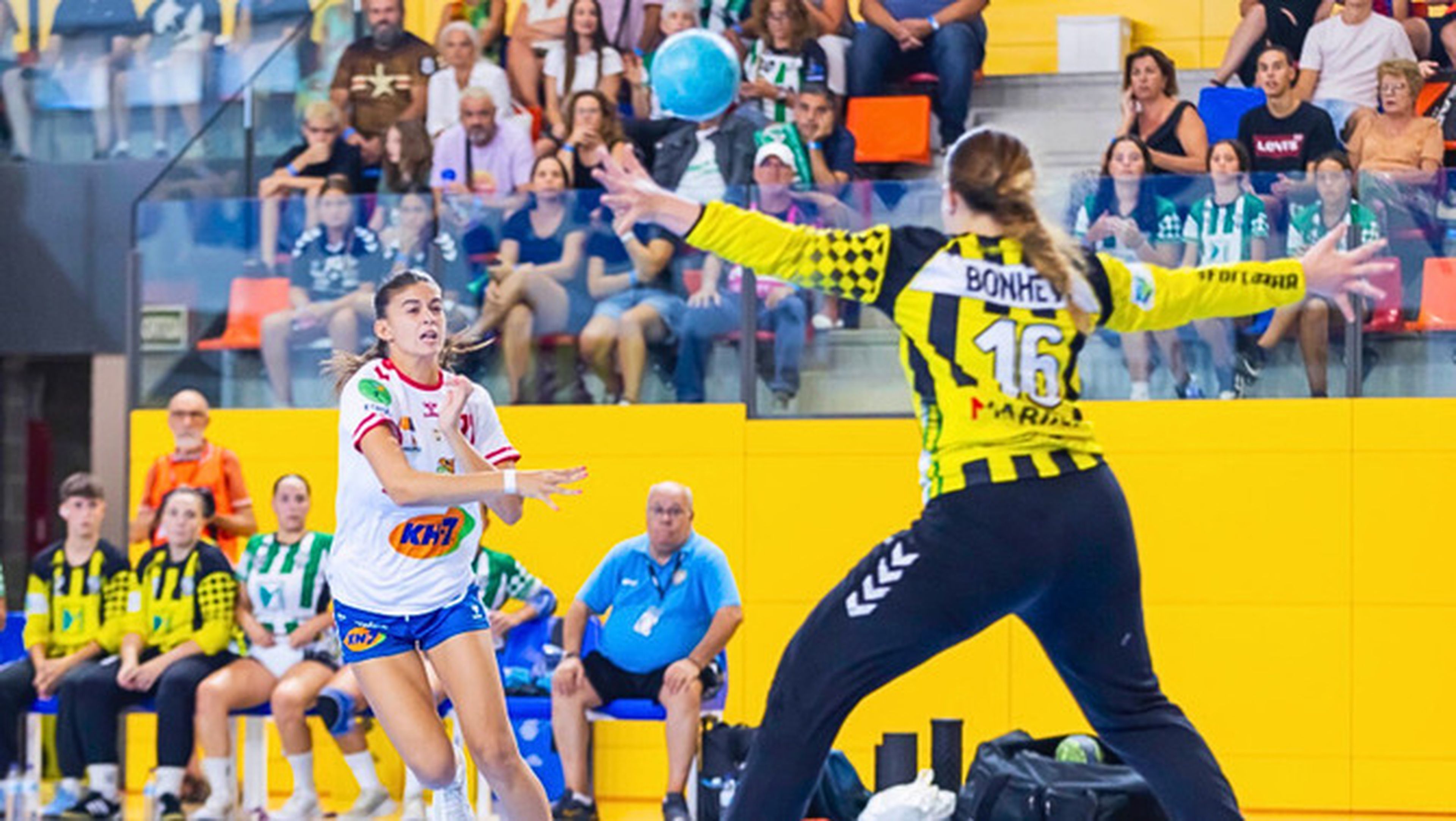 KH7 BM Granollers-OAR Gràcia Sabadell / Supercopa de Catalunya Handbol 2024 / Final femenina