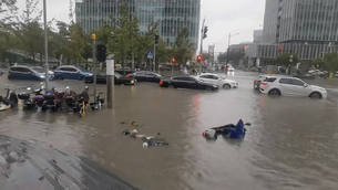 Dos tifons sacsegen la ciutat de Shanghai, a la Xina, en menys d'una setmana